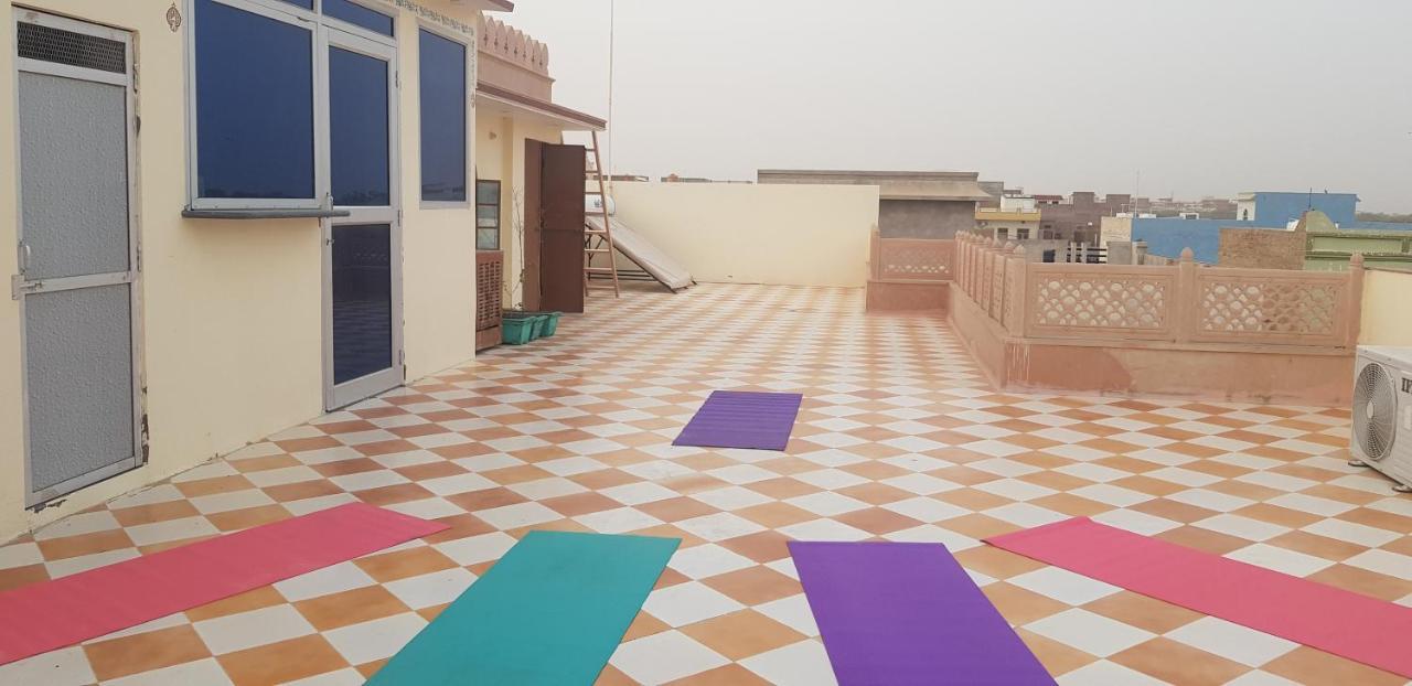 Harsidhi Haveli Apartment ไบคาเนอร์ ภายนอก รูปภาพ